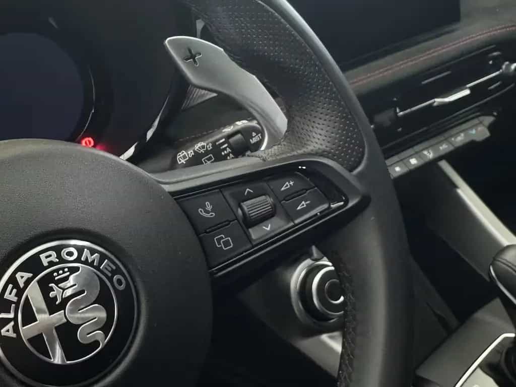 Alfa Romeo Tonale 1.5 VGT Veloce 48 V Hybrid LED 07/2023-photo-28