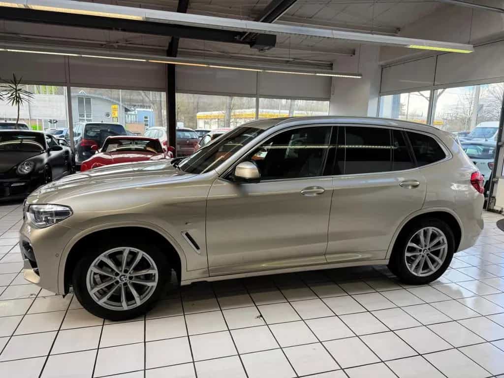 BMW X3 xDrive 30 d M Sport Panorama Vollausstattung 09/2019-photo-18