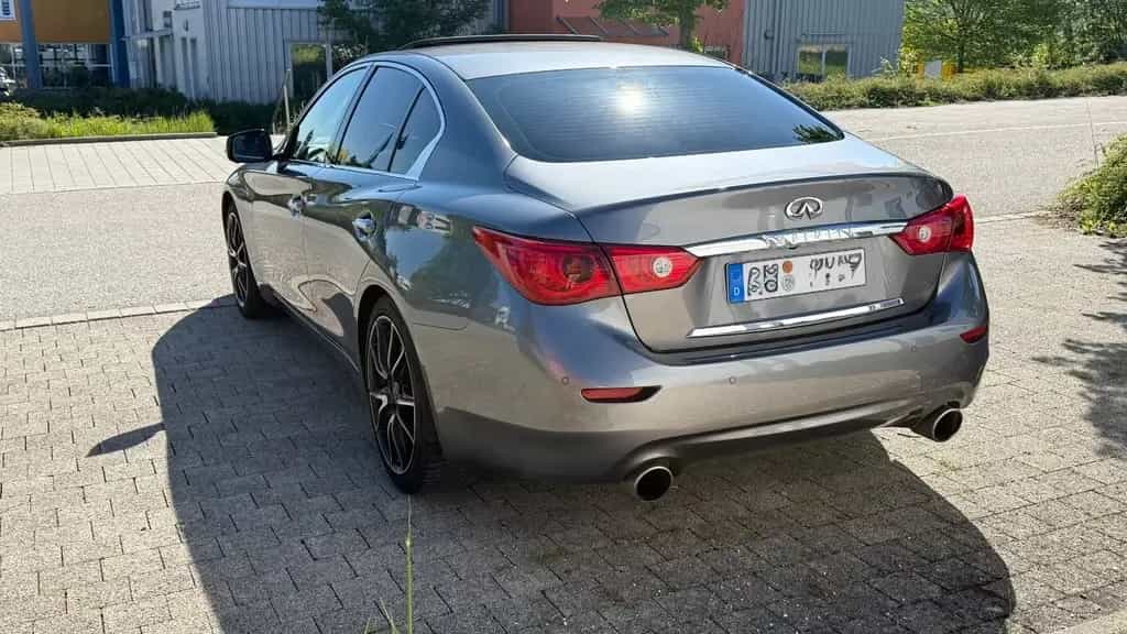 Infiniti Q50 S Hybrid | Edelstahl AGA | CarPlay uvm. 12/2015-photo-2