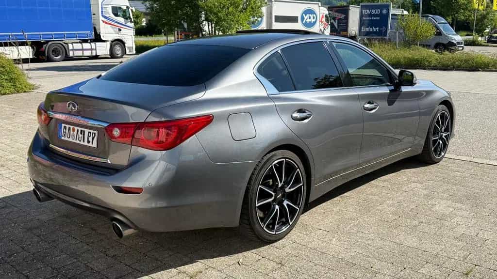 Infiniti Q50 S Hybrid | Edelstahl AGA | CarPlay uvm. 12/2015-photo-4