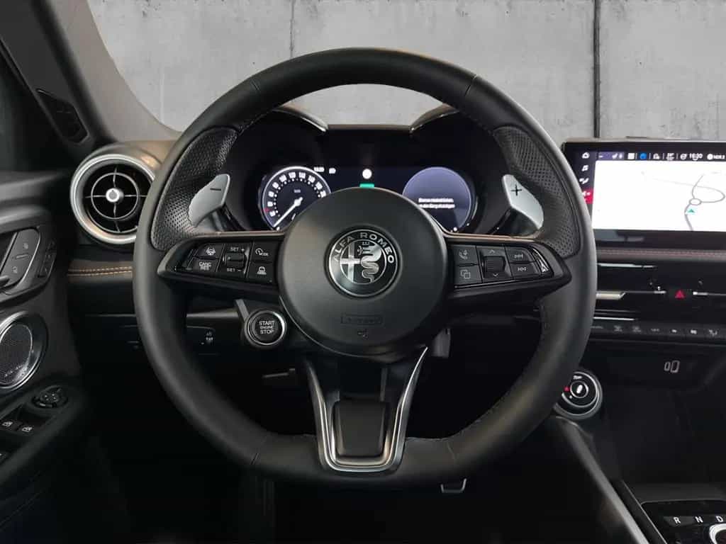 Alfa Romeo Tonale Veloce ACC+LEDER+CARPLAY+KAMERA+LED 03/2026-photo-9