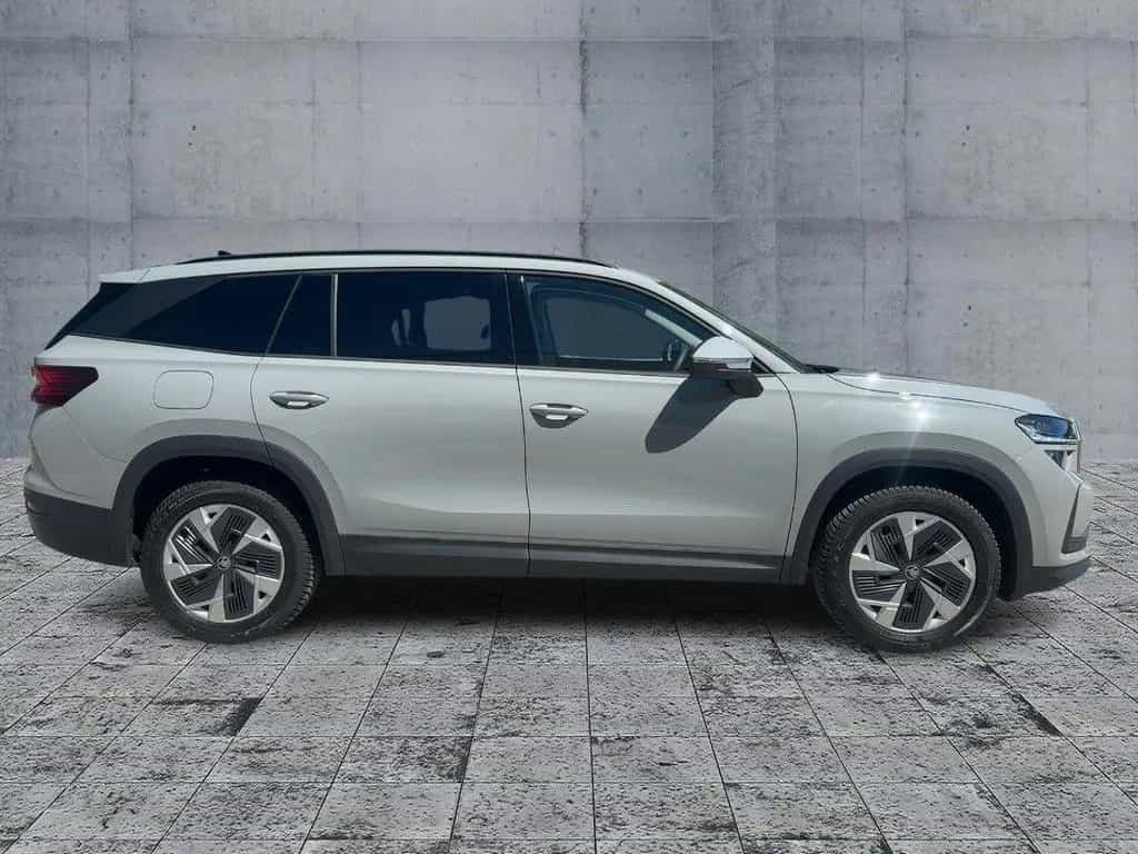 Skoda Kodiaq 2.0 TSI DSG 4x4 MATRIX+AHK+STHZG+4xSHZ+7S 06/2025-photo-5