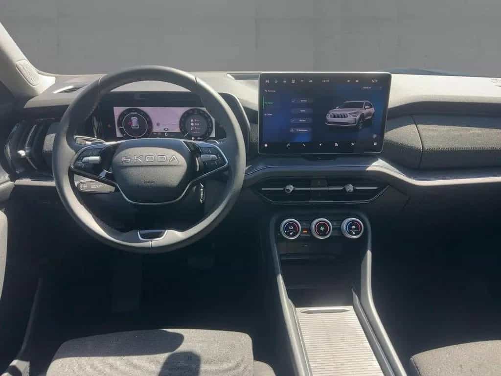 Skoda Kodiaq 2.0 TSI DSG 4x4 MATRIX+AHK+STHZG+4xSHZ+7S 06/2025-photo-7