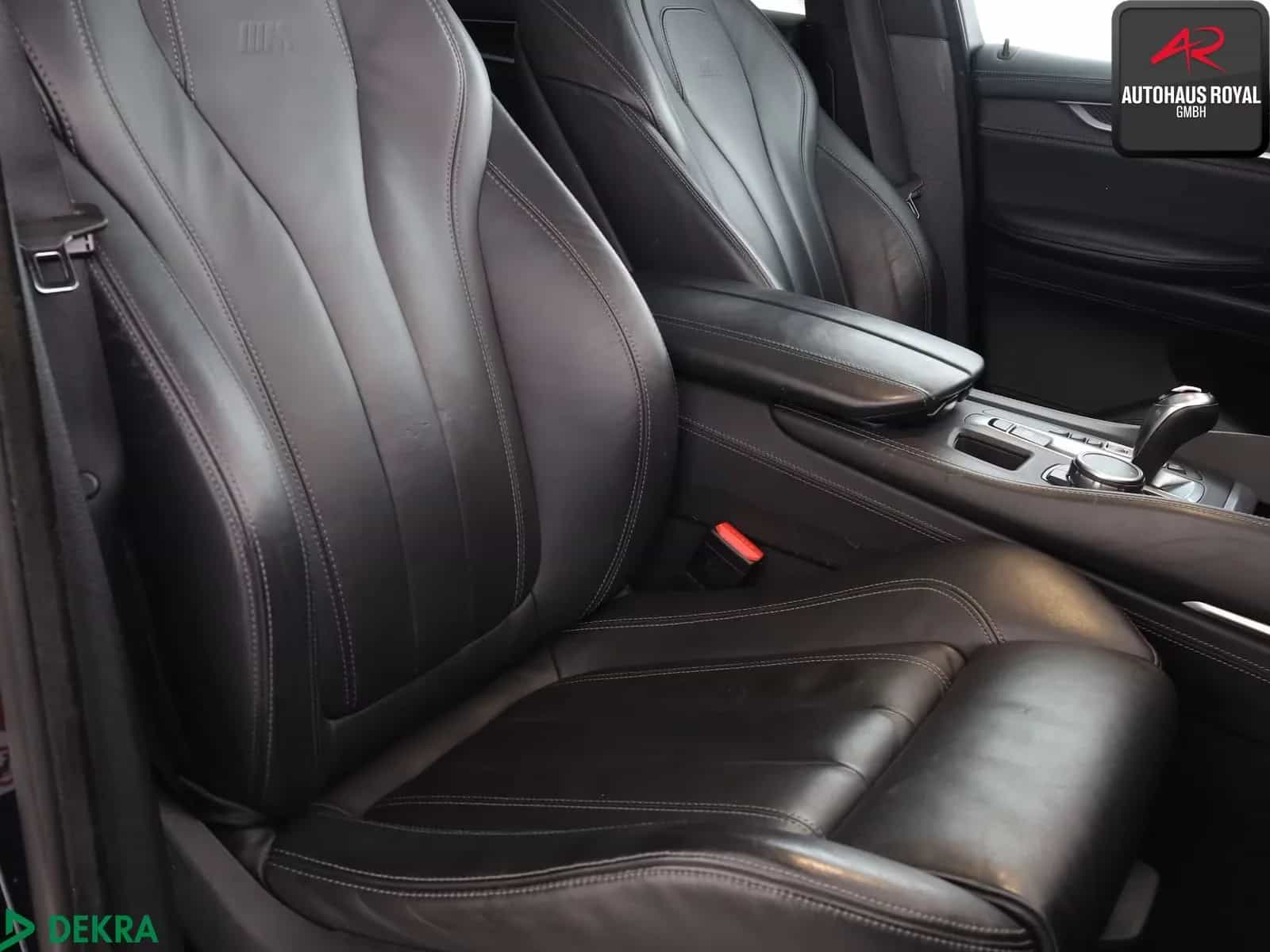 BMW X5 M 03/2016-photo-10