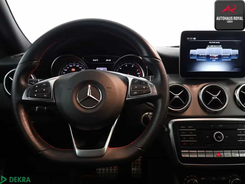 Mercedes-Benz GLA 220 4M AMG NIGHT PANORAMA,AKT.PARKASSIST,AHK 11/2019-photo-10