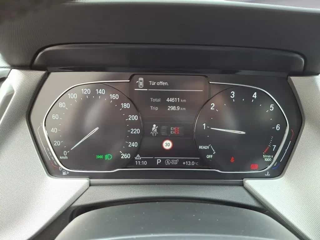 BMW 1 Series 118i Advantage PDC Sitzhzg. Vorn Lederlenkrad 12/2019-photo-9