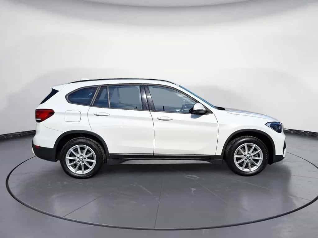 BMW X1 sDrive18i Advantage *Business*Navi*Sportsitze 10/2020-photo-4