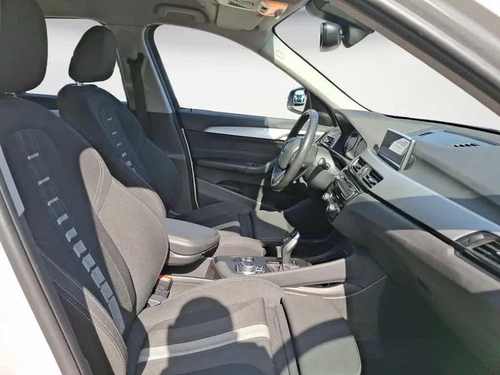 BMW X1 sDrive18i Advantage *Business*Navi*Sportsitze 10/2020-photo-7