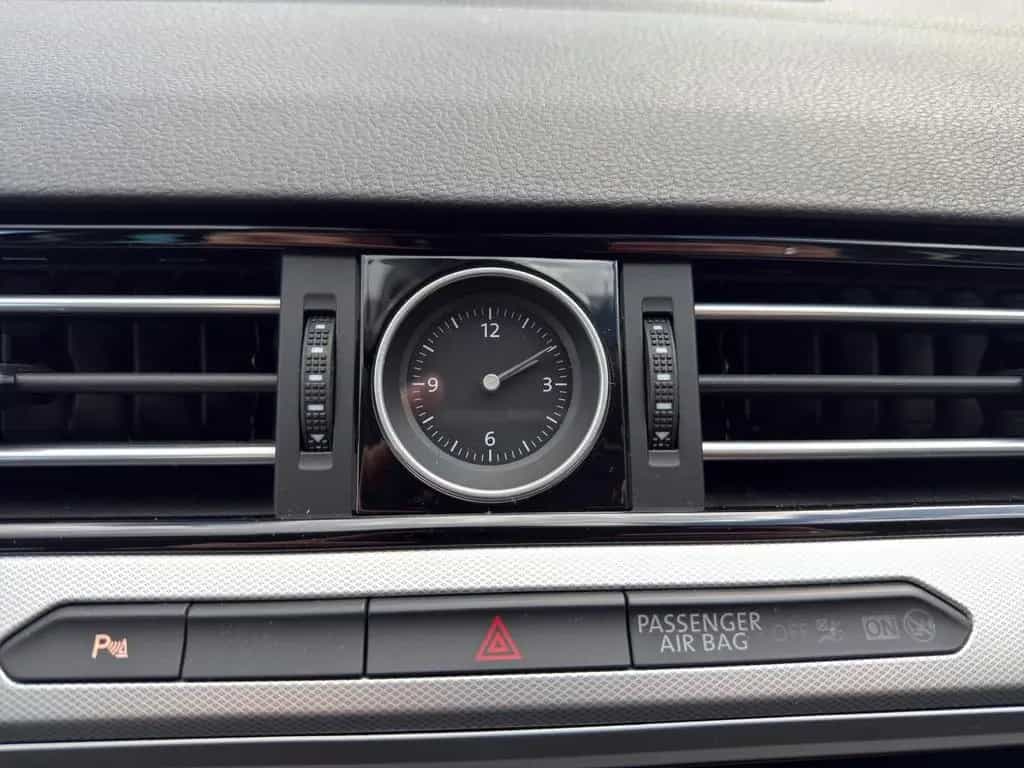 Volkswagen Passat Variant 2.0 TDI DSG Comforline*Navi*AHK*A 12/2018-photo-22