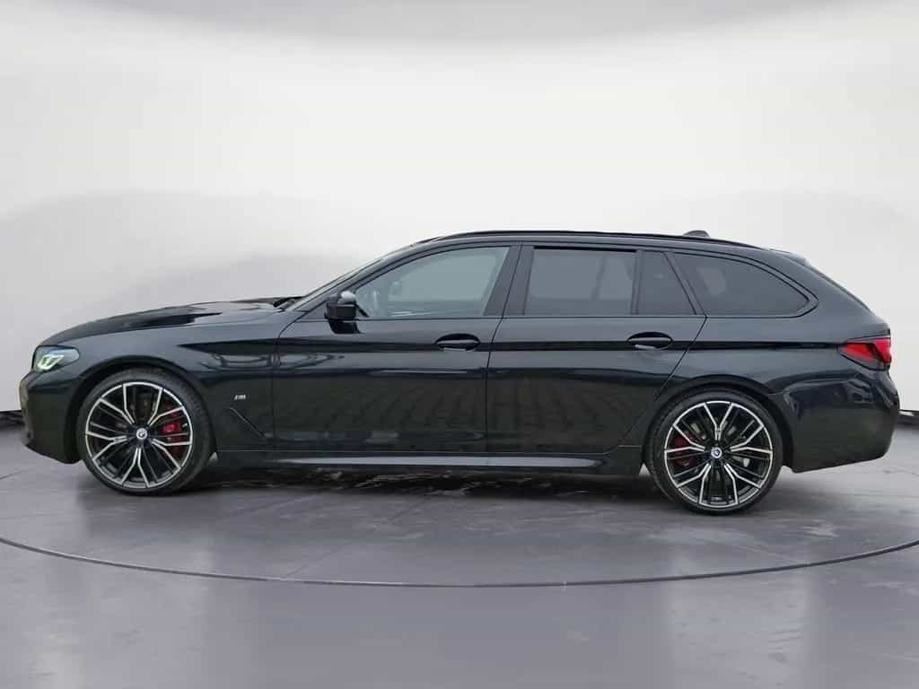 BMW 5 Series 520d xDrive Touring M Sport Pro Laser Head-Up AC 03/2023-photo-2