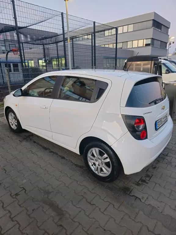 Chevrolet Aveo 1.4 Tip Topp Mängelfrei 04/2011-photo-1