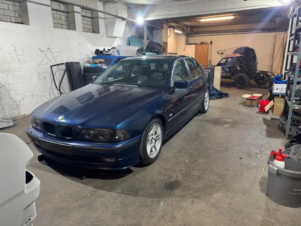 ALPINA B10 3,3 Limousine 03/2000-photo-0