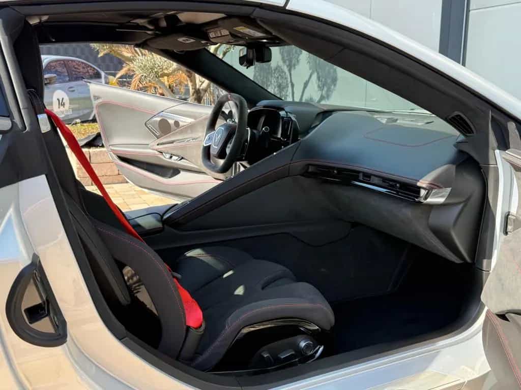 Corvette C8 03/2024-photo-35