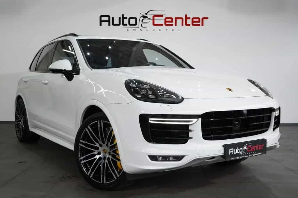 Porsche Cayenne Turbo S*Approved*Keramik*Deutsch.Fzg.* 07/2015-photo-1