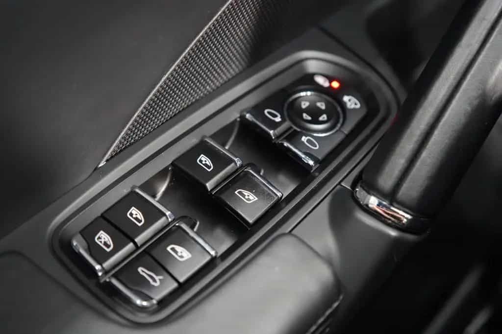 Porsche Cayenne Turbo S*Approved*Keramik*Deutsch.Fzg.* 07/2015-photo-20