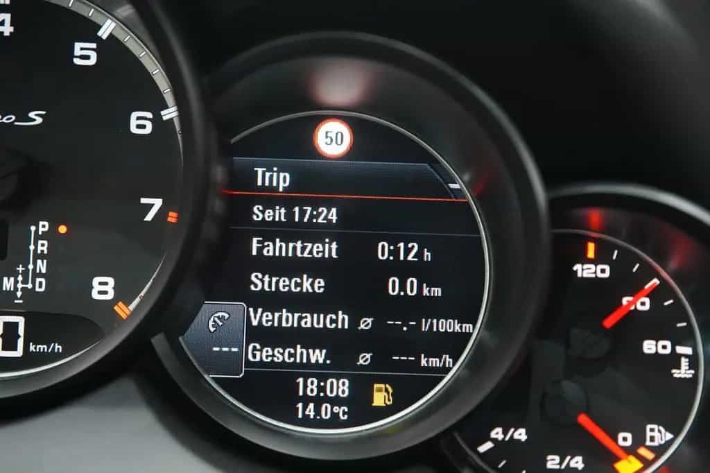 Porsche Cayenne Turbo S*Approved*Keramik*Deutsch.Fzg.* 07/2015-photo-21
