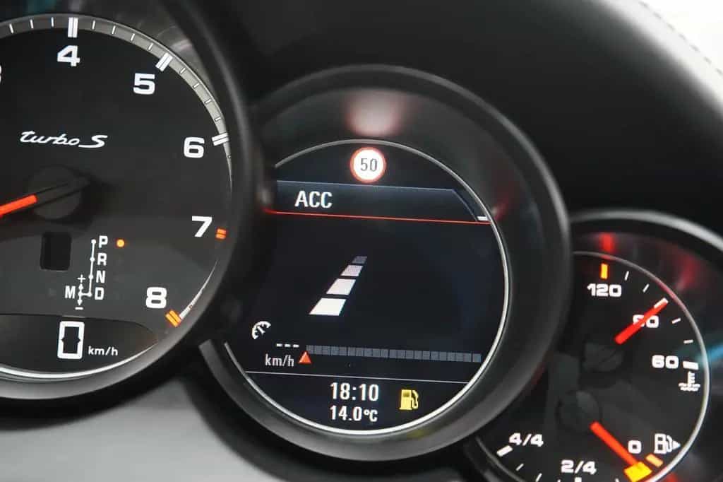 Porsche Cayenne Turbo S*Approved*Keramik*Deutsch.Fzg.* 07/2015-photo-23
