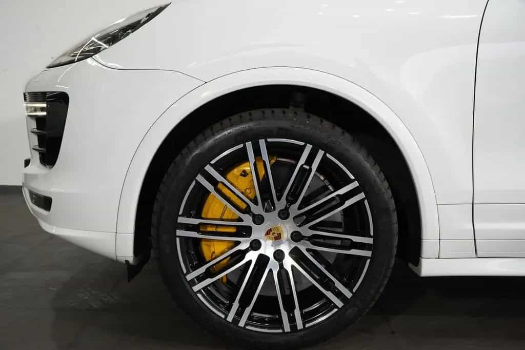 Porsche Cayenne Turbo S*Approved*Keramik*Deutsch.Fzg.* 07/2015-photo-5