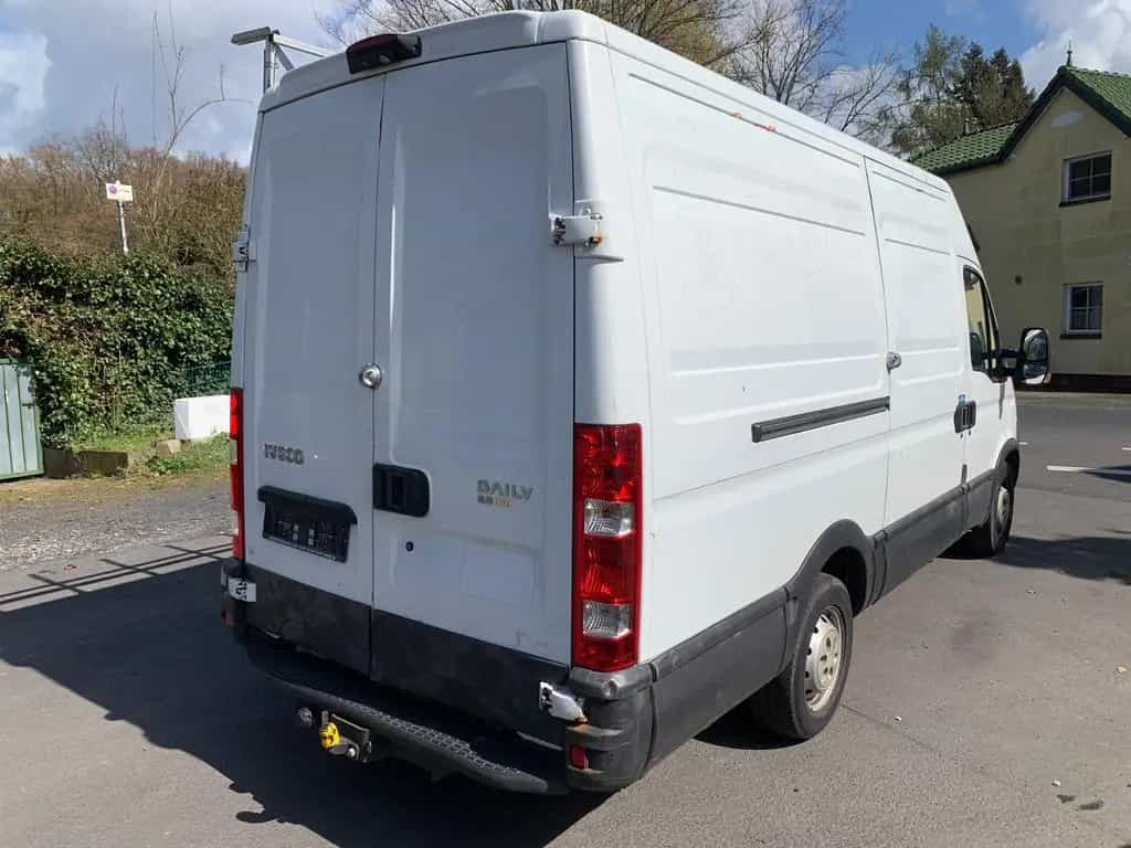 Iveco Daily 35S13V Glastransporter 1.Hand TÜV Neu 06/2011-photo-2