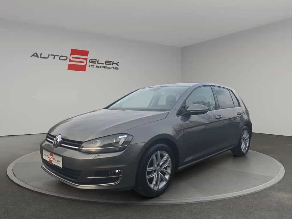 Volkswagen Golf VII Highline BMT NAVi PDC XENON 10/2013-photo-0