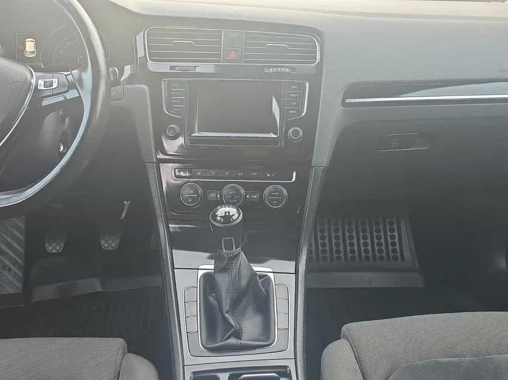 Volkswagen Golf VII Highline BMT NAVi PDC XENON 10/2013-photo-13