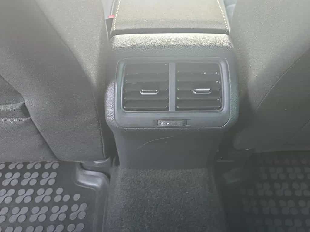 Volkswagen Golf VII Highline BMT NAVi PDC XENON 10/2013-photo-14