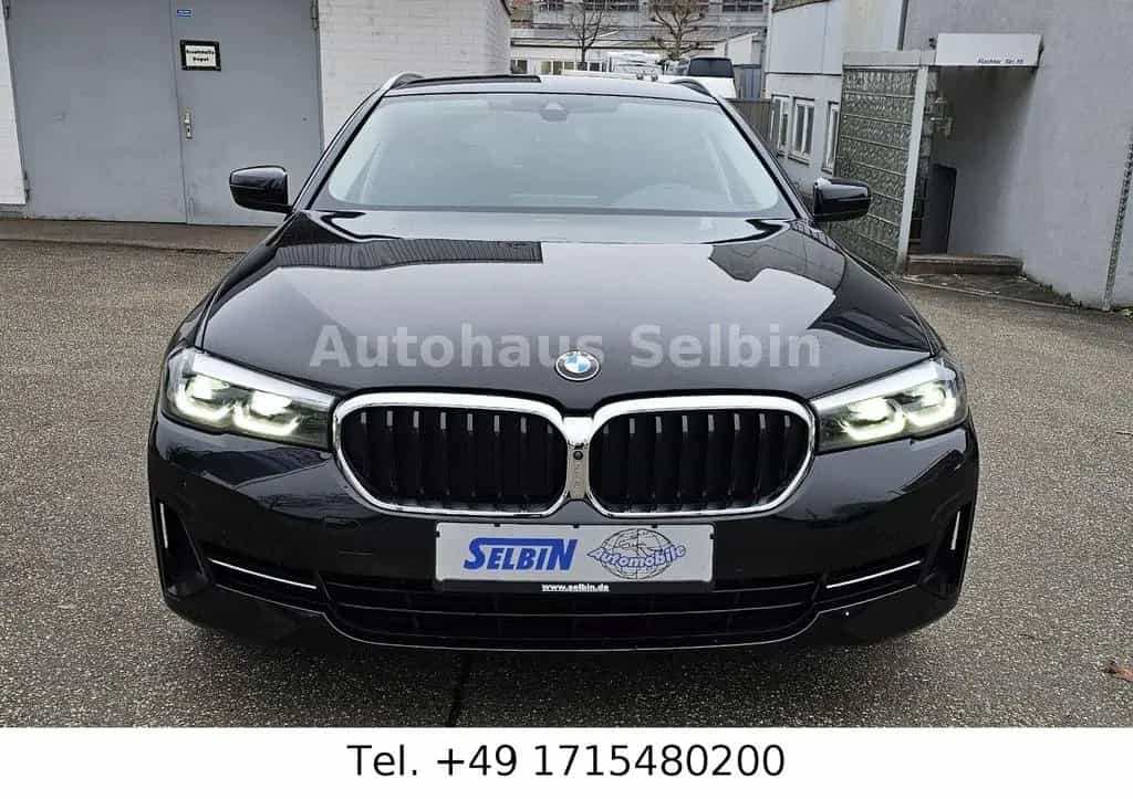 BMW 5 Series 520 d Touring  xDrive LED*LEDER*KAMERA 360 1. HD 11/2020-photo-38
