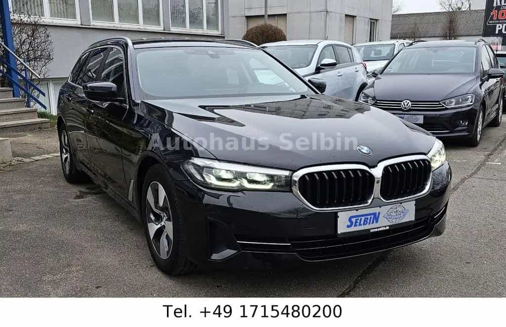 BMW 5 Series 520 d Touring  xDrive LED*LEDER*KAMERA 360 1. HD 11/2020-photo-42