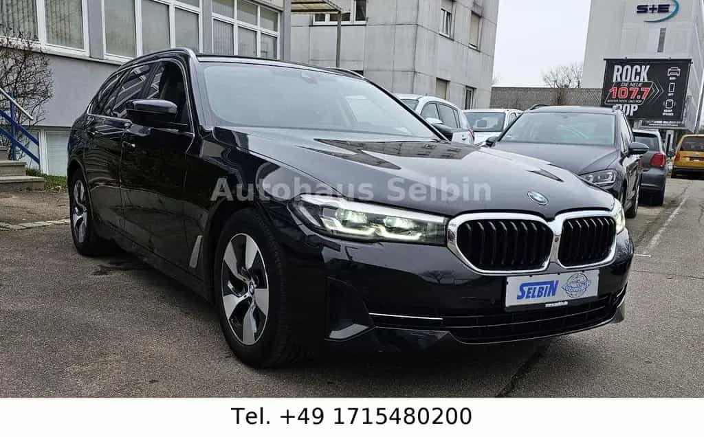 BMW 5 Series 520 d Touring  xDrive LED*LEDER*KAMERA 360 1. HD 11/2020-photo-44