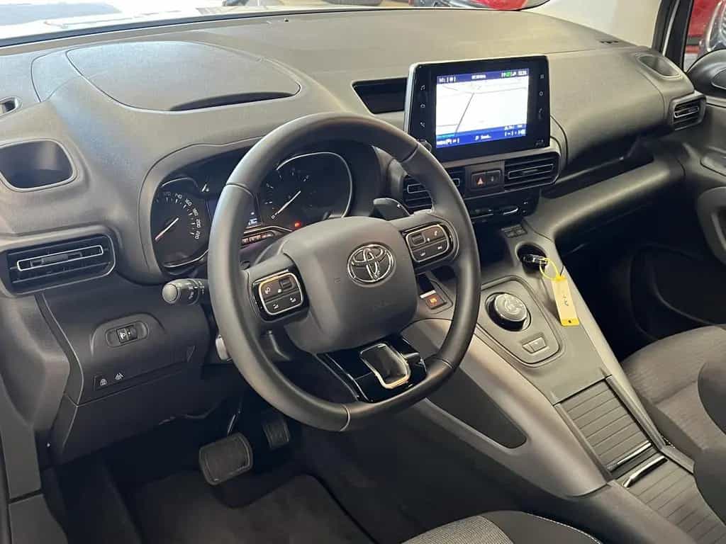 Toyota Proace City L2 Team Deutschland*7-Sitzer*Navi*1H 01/2023-photo-10