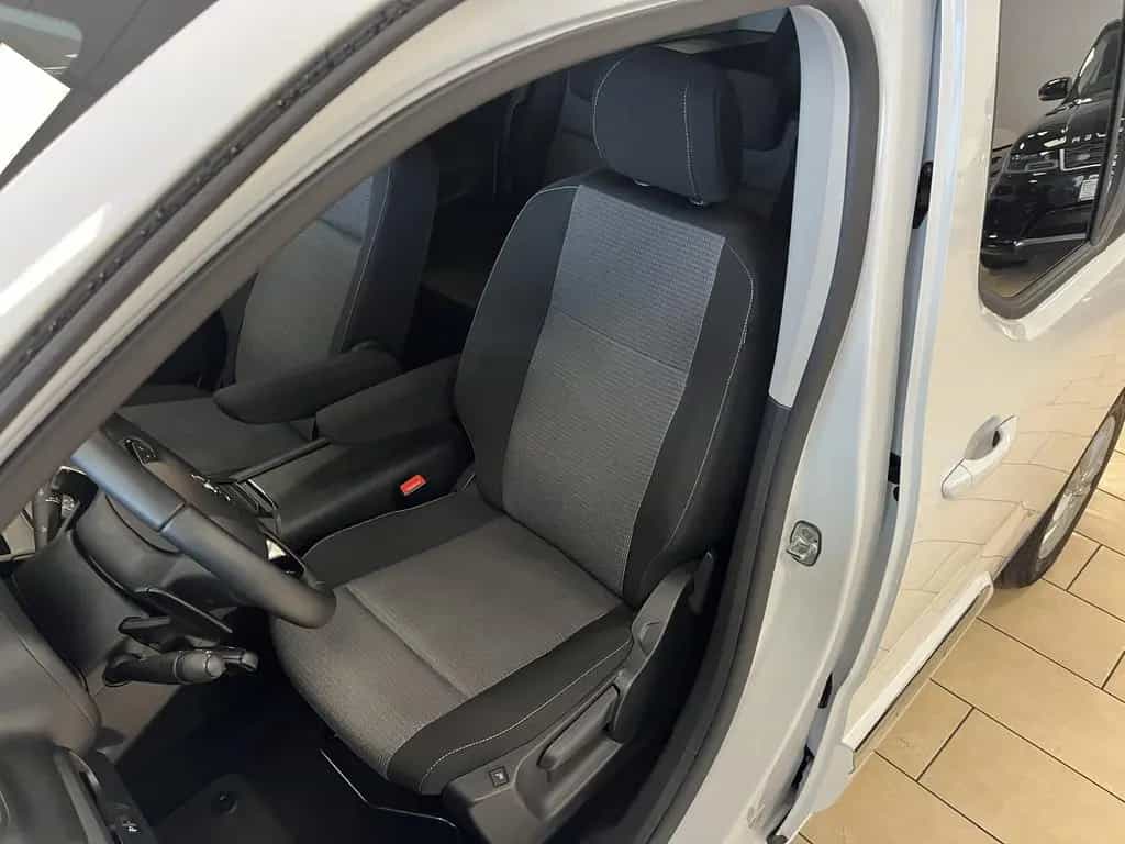 Toyota Proace City L2 Team Deutschland*7-Sitzer*Navi*1H 01/2023-photo-14