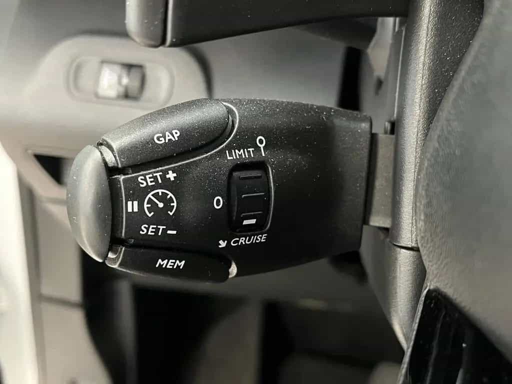Toyota Proace City L2 Team Deutschland*7-Sitzer*Navi*1H 01/2023-photo-21