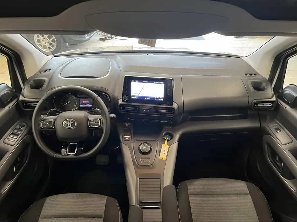 Toyota Proace City L2 Team Deutschland*7-Sitzer*Navi*1H 01/2023-photo-8
