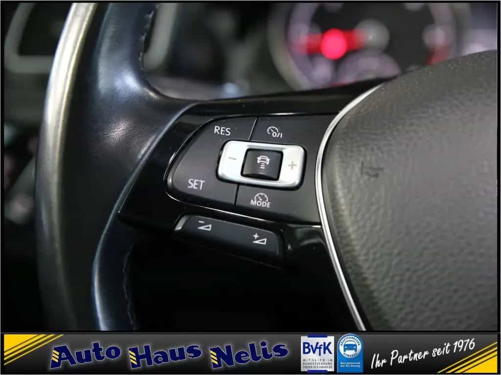 Volkswagen Golf VII 1,6 TDI Sound ACC NaviTouch Apple Andro 01/2018-photo-11