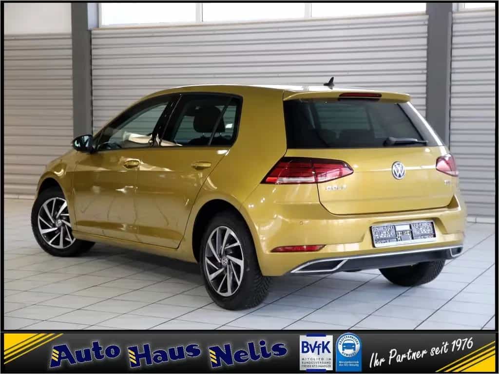 Volkswagen Golf VII 1,6 TDI Sound ACC NaviTouch Apple Andro 01/2018-photo-4