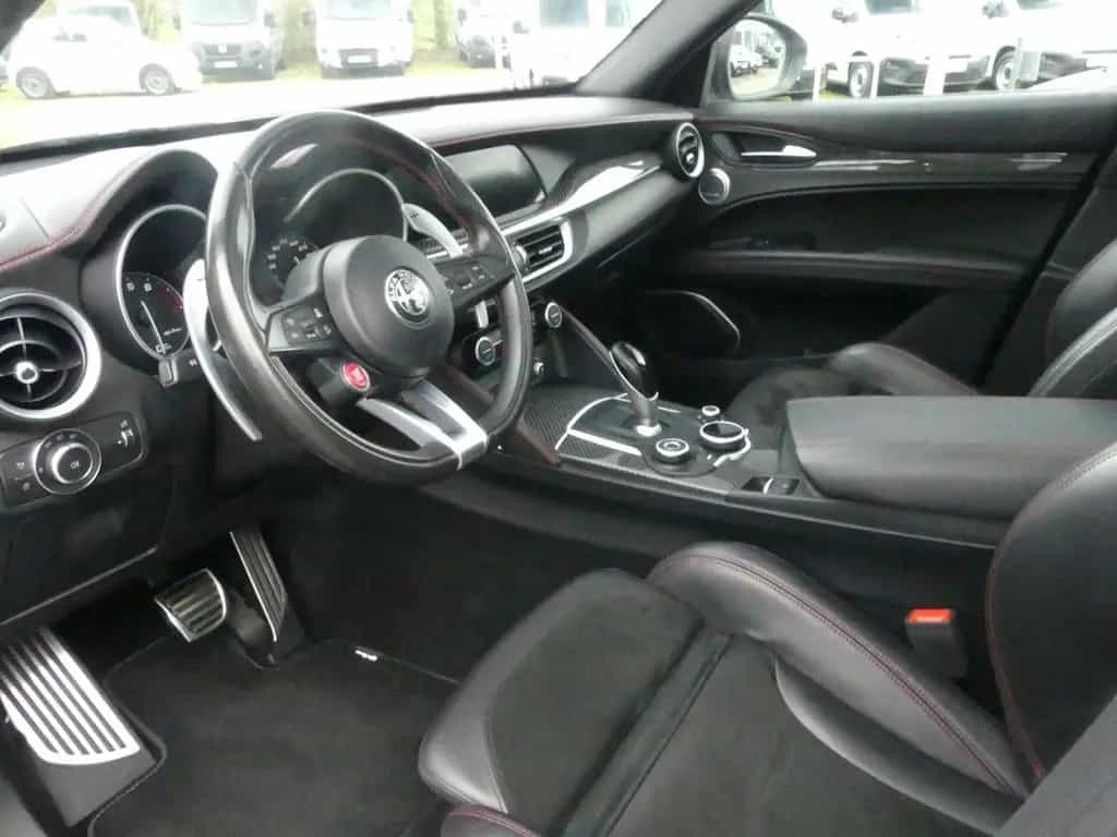 Alfa Romeo Stelvio QUADRIFOGLIO Q4 2.9 BITURBO 510PS PANO H 07/2019-photo-11