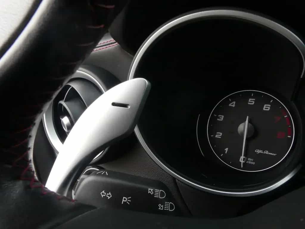 Alfa Romeo Stelvio QUADRIFOGLIO Q4 2.9 BITURBO 510PS PANO H 07/2019-photo-24