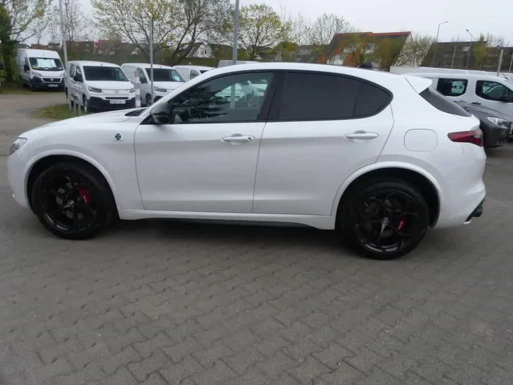 Alfa Romeo Stelvio QUADRIFOGLIO Q4 2.9 BITURBO 510PS PANO H 07/2019-photo-5