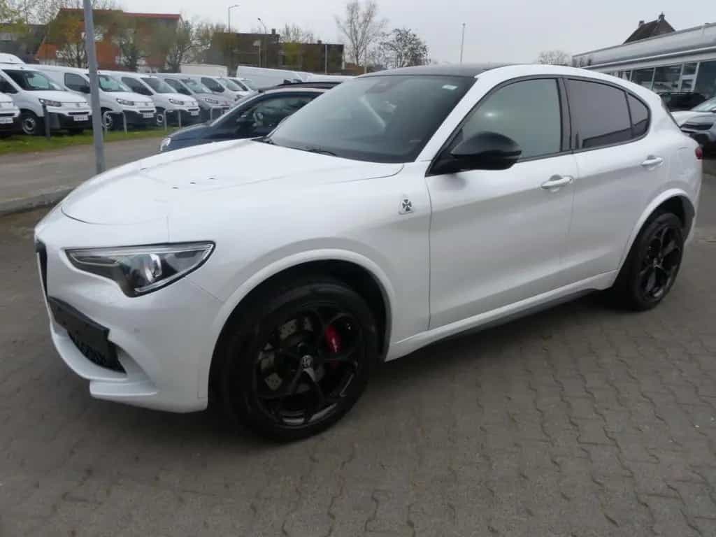 Alfa Romeo Stelvio QUADRIFOGLIO Q4 2.9 BITURBO 510PS PANO H 07/2019-photo-6