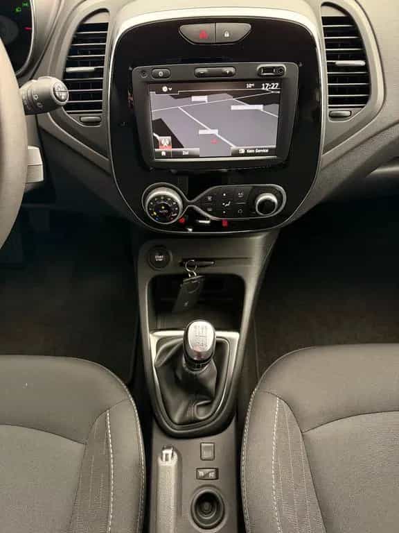 Renault Captur Limited/Navi/Tempomat/TÜV/PDC Hinten 09/2019-photo-14