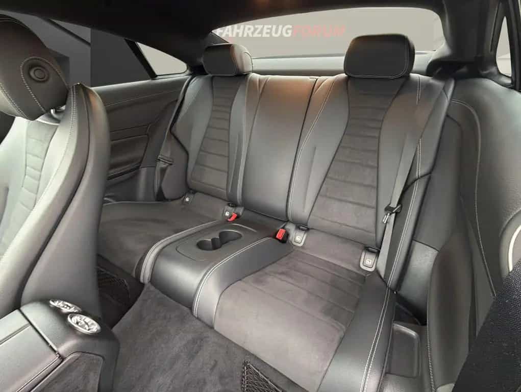 Mercedes-Benz E-Class 200 AMG Widescreen*Ambiente*Multibeam LED 03/2019-photo-23