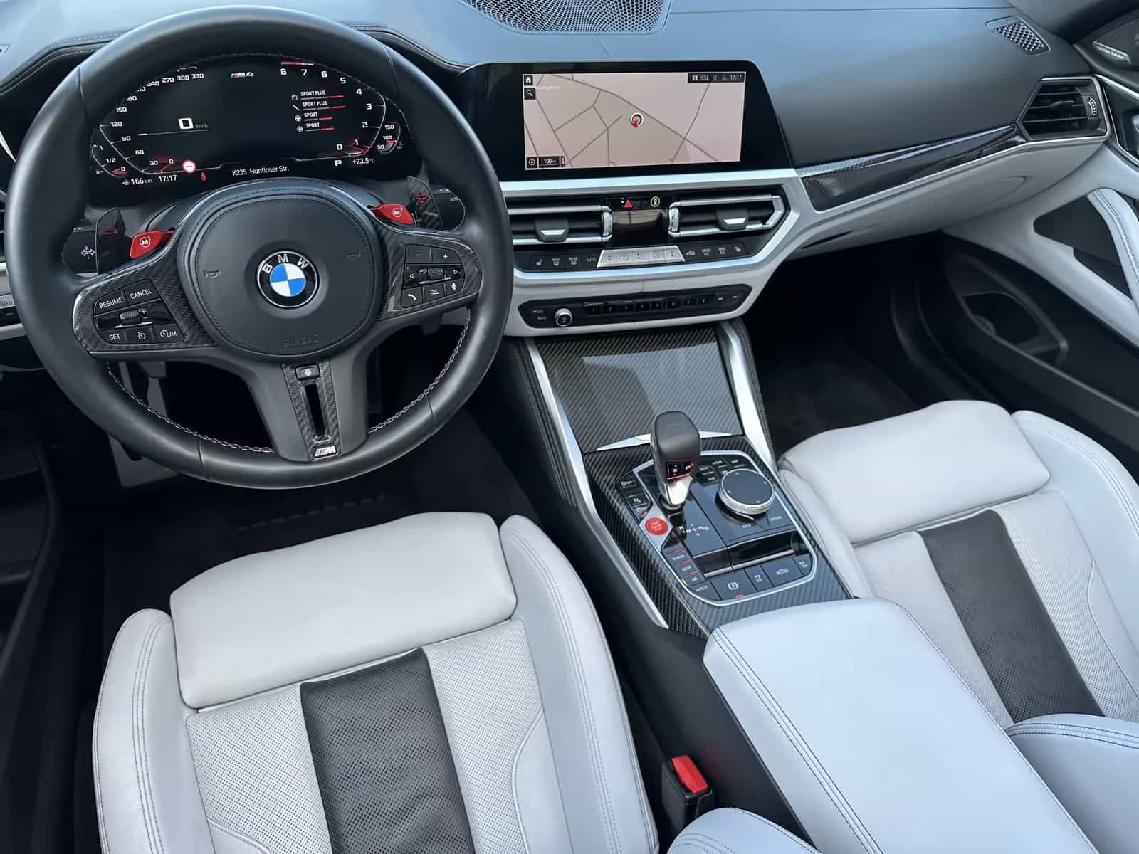 BMW M4 05/2022-photo-9