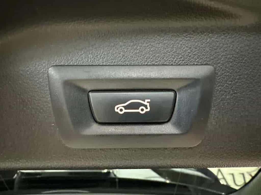 BMW X5 M Competition M DRIVER'S+NAV+LED+360GRAD+22ZO 09/2020-photo-6