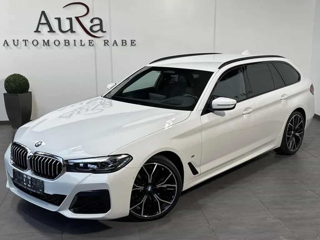 BMW 5 Series 520d Touring xDrive M-Sport NAV+LED+AHK+HEAD-UP 11/2022-photo-0