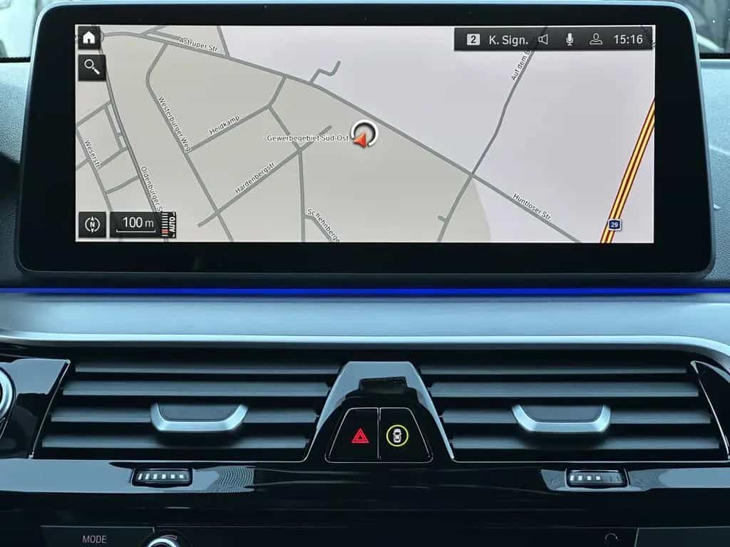 BMW 5 Series 520d Touring xDrive M-Sport NAV+LED+AHK+HEAD-UP 11/2022-photo-14