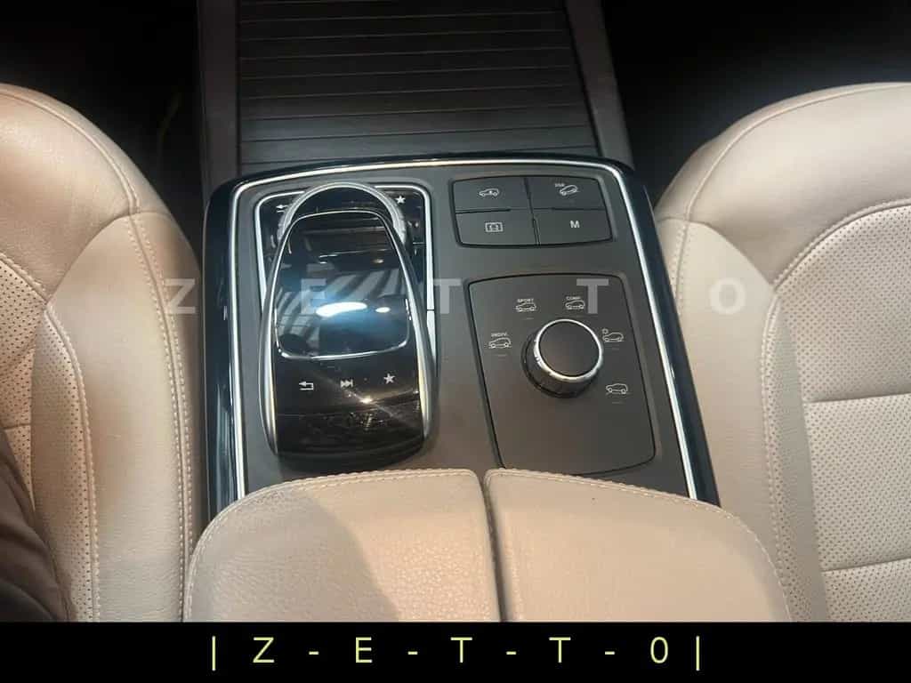 Mercedes-Benz GLE-Class 400 | 4Matic | Standheizung | AHK | LED | 02/2018-photo-16