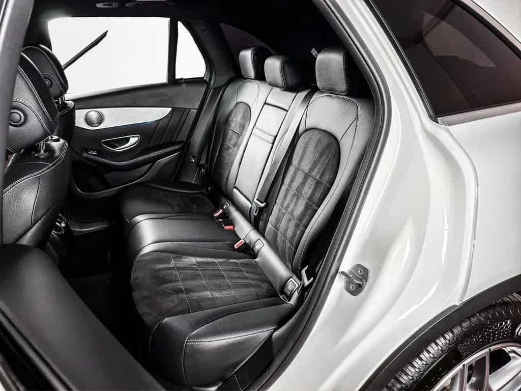 Mercedes-Benz GLC-Class 250 4Matic*AMG*PANORAMA*BURMESTER*APPLE CARP 05/2018-photo-20