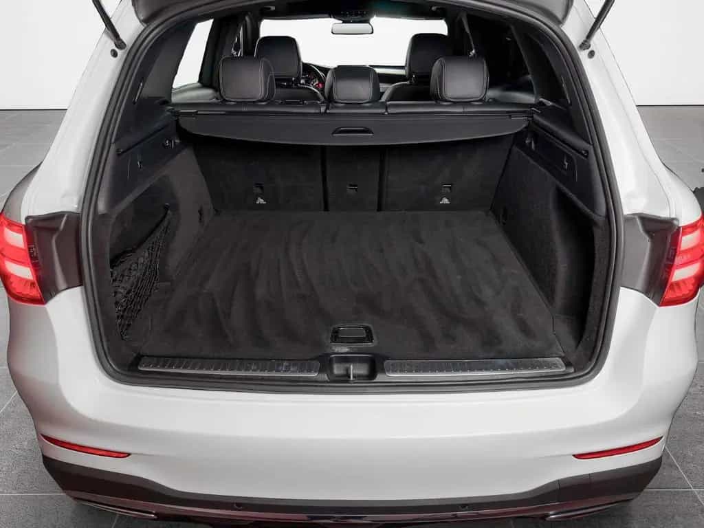 Mercedes-Benz GLC-Class 250 4Matic*AMG*PANORAMA*BURMESTER*APPLE CARP 05/2018-photo-26