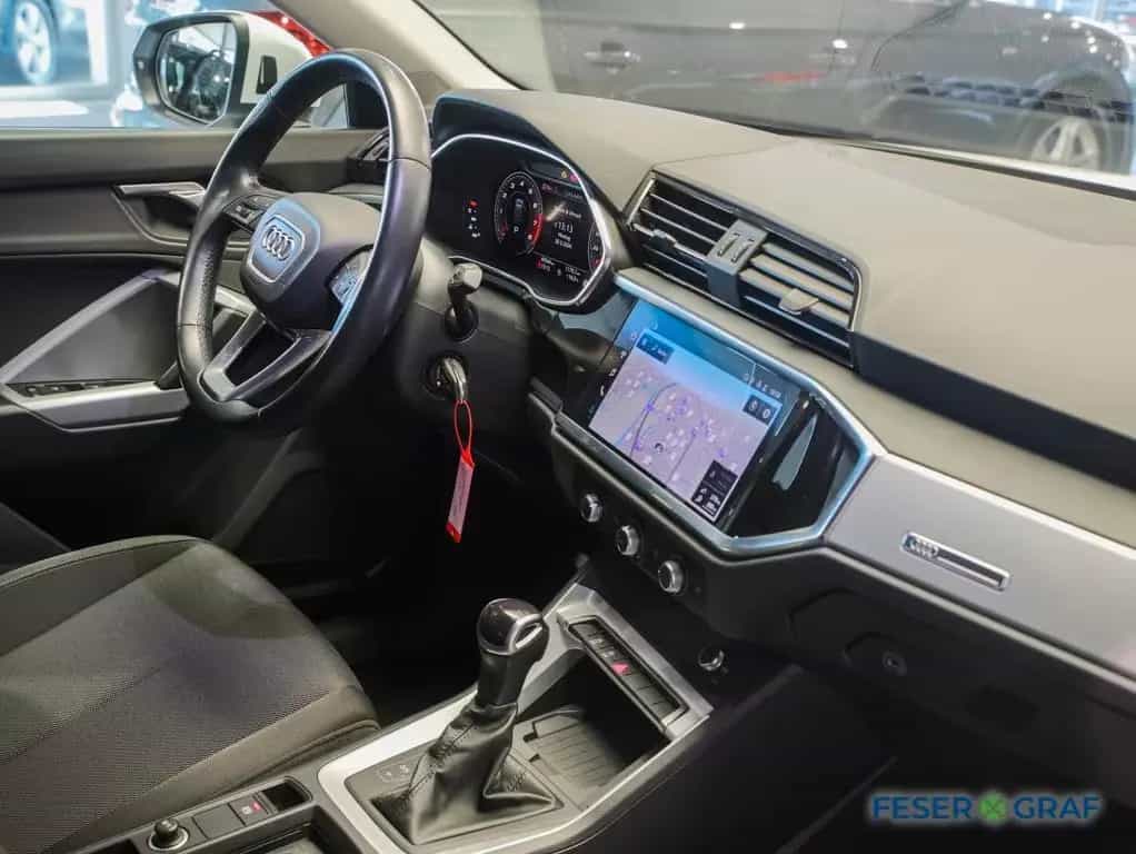 Audi Q3 35 TFSI advanced GRA LED Navi PDC Sitzh. 18" 03/2023-photo-4