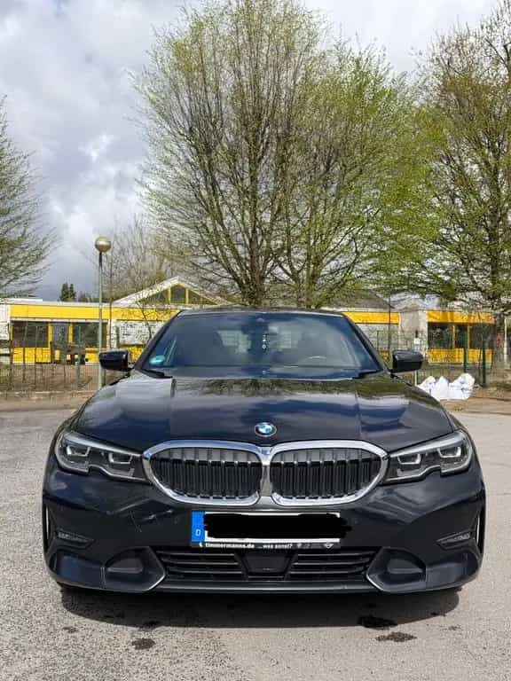 BMW 320 d Sport Line Automatik Sport Line 06/2020-photo-2